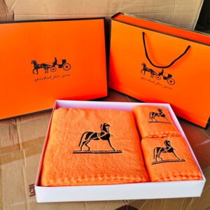 Set 3 Khăn Tắm Ngựa Màu Cam Kèm Hộp